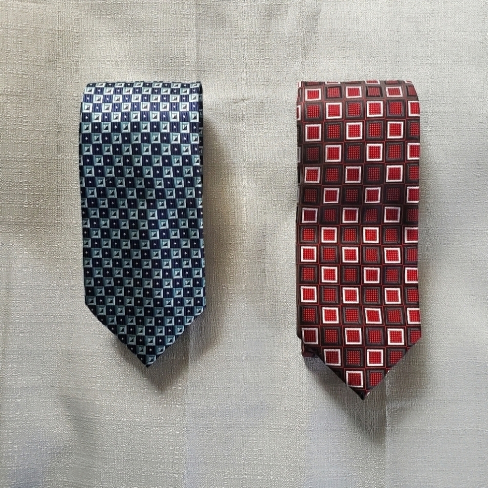 Alexander Julian Colours Geometeic Design Ties